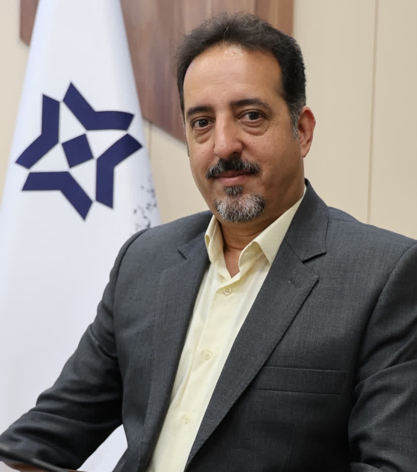 معاون اداری و مالی